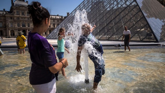 Europa se asfixia en una ola de calor sin precedentes