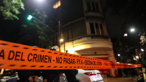 Intentan disparar contra la vicepresidenta argentina Cristina Fernández