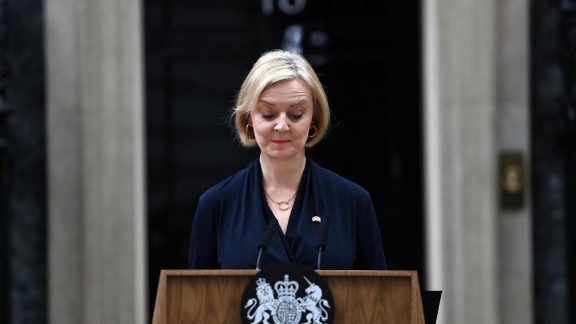 Liz Truss anuncia su dimisión y se convierte en la primera ministra británica más breve de la historia