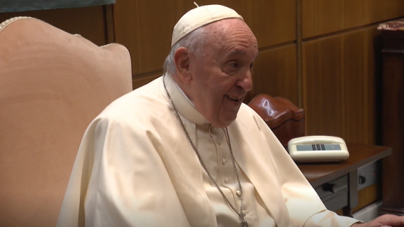El papa Francisco, operado sin complicaciones de una hernia abdominal