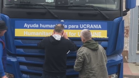 El equipo de voluntarios que viajó en marzo desde Torla hasta Ucrania regresa allí para repartir comida