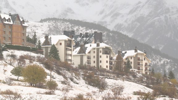 Este lunes se prevén nevadas de hasta cinco centímetros en el Pirineo a partir de los 1.300 metros