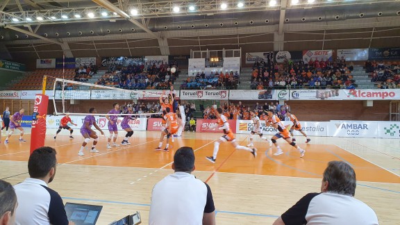 El Pamesa Teruel Voleibol se impone con contundencia al CV Manacor (3-0)