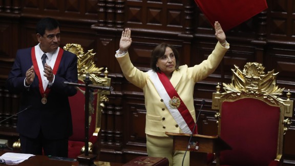 La nueva presidenta de Perú no aclara si convocará elecciones anticipadas