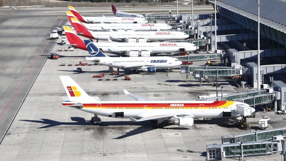 España exigirá pauta vacunal completa o test negativo a los viajeros procedentes de China