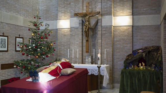 Este lunes se abrirá la capilla ardiente de Benedicto XVI
