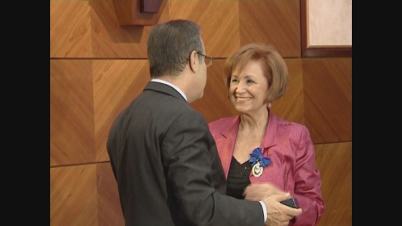 La periodista María José Cabrera recibe la Medalla de Oro al Mérito en el Trabajo