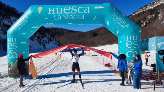 Enara Oronoz y Peio Osoro revalidan el título de campeones de España de Triatlón de Invierno
