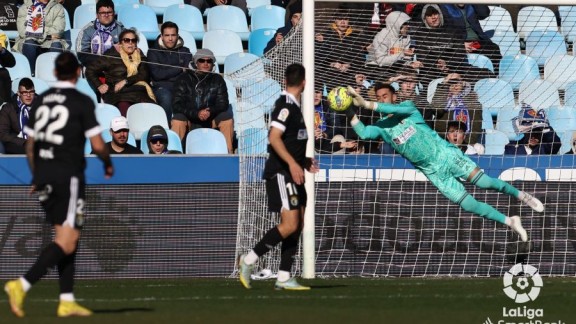 El Real Zaragoza sigue sin ganar y sin convencer (0-0)
