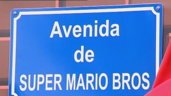 La inauguración de la avenida Super Mario Bros en Zaragoza