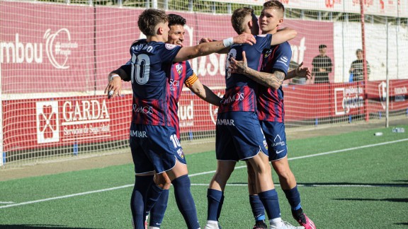 SD Huesca B y UD Barbastro se jugarán el ascenso directo en la última jornada