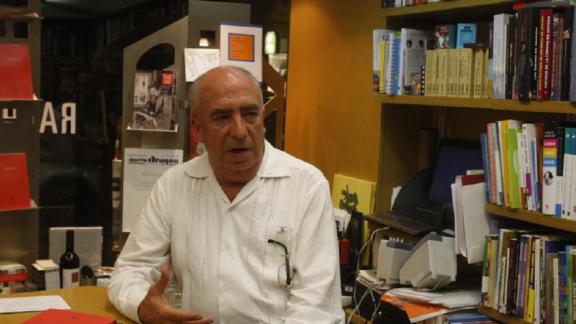 José Luis Acín, la librería oscense 'La Anónima' y Ángel Guinda galardonados con el Premio Aeditar 2023