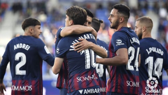 La SD Huesca se asegura la permanencia tras otro gris partido (1-1)