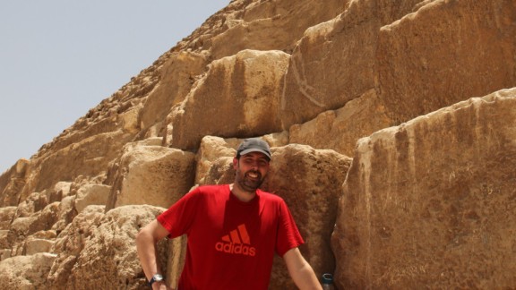Un físico aragonés participa en el hallazgo de la posible tumba del faraón en la pirámide de Keops