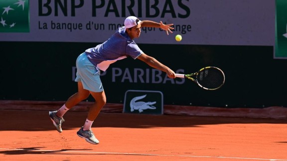 Alejo Sánchez cae con honor en los dieciseisavos del Roland Garros Junior