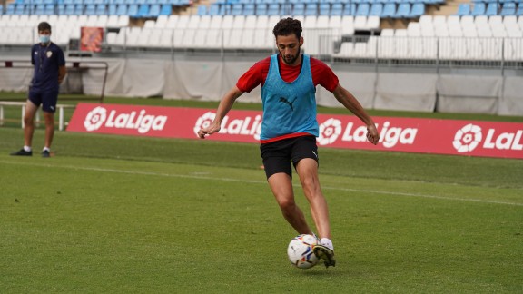 Iván Martos apunta a la SD Huesca