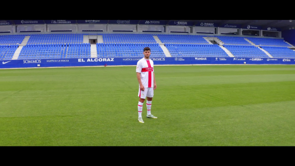 La SD Huesca presenta su segunda piel