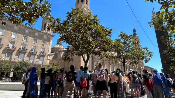 Más de 12.000 peregrinos de todo el mundo pasan por Zaragoza en su viaje a la Jornada Mundial de la Juventud