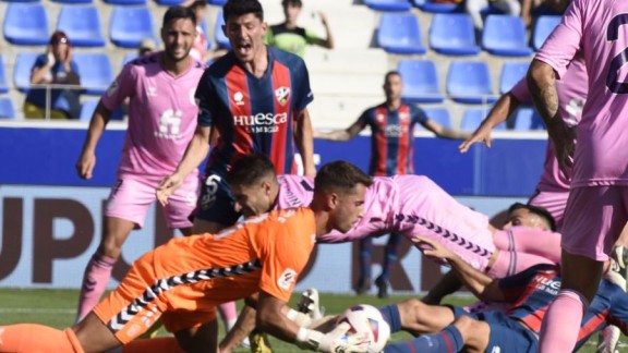 La SD Huesca ahonda su crisis (0-1)