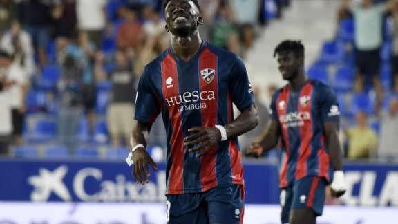 La SD Huesca rescinde el contrato de Abou Kanté