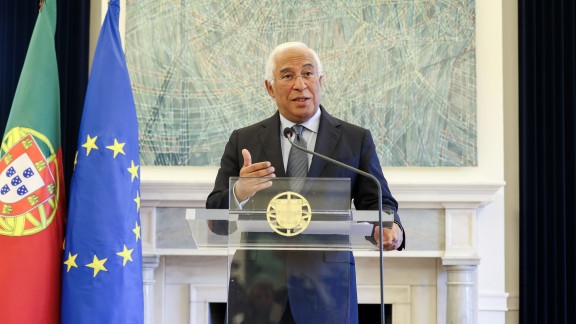 Dimite el primer ministro de Portugal, António Costa, tras ser investigado por un presunto delito de corrupción