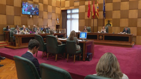 El Ayuntamiento de Zaragoza rechaza la ley de amnistía tras un debate bronco