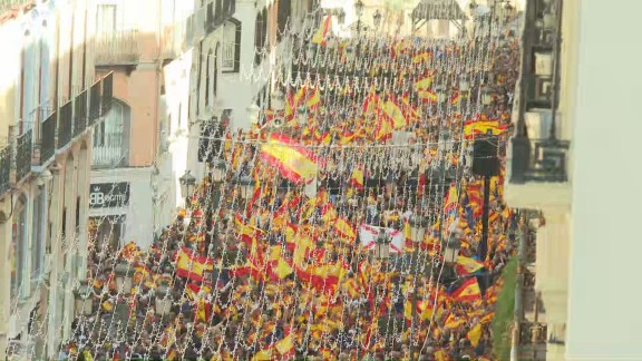 Miles de personas se manifiestan en Aragón por 