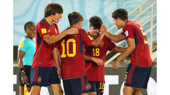 La España de los aragoneses Juan Hernández y Roberto Martín ya está en cuartos del Mundial Sub-17