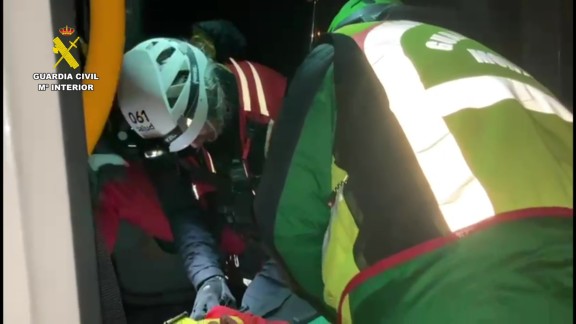 Rescatado un montañero que se había precipitado más de 400 metros por una ladera de nieve y roca en Ansó