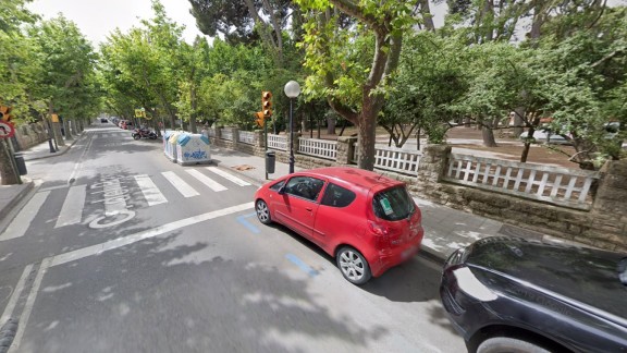 Herida una mujer al ser atropellada en un paso de peatones en Huesca