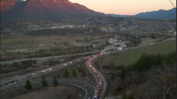 Tráfico de Huesca aplica medidas para reorganizar la circulación en la N-330 y la A-23 durante el puente de San Valero