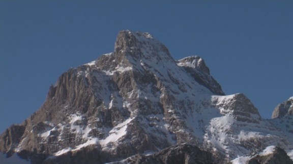 Muere un montañero navarro de 27 años tras sufrir una caída en el pico Aspe