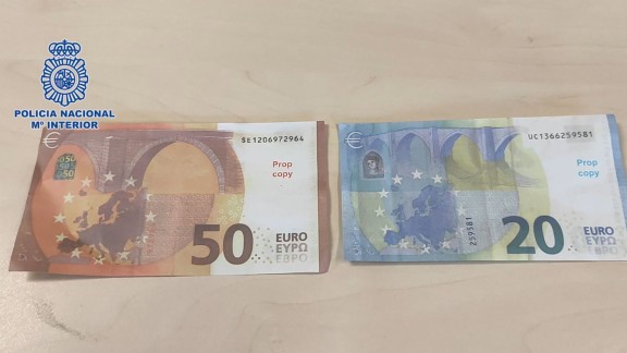 Cuando los 'cacos' fabrican billetes falsos tan reales que resulta casi imposible detectarlos