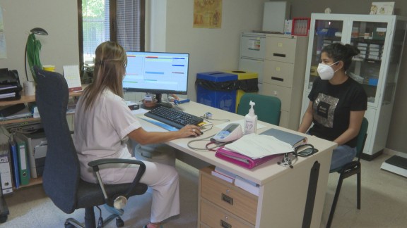 La mascarilla vuelve a ser obligatoria en las salas de espera de los centros sanitarios de Aragón