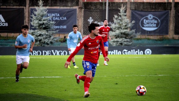 El CD Teruel rescata un punto sobre la bocina en Vigo (3-3)