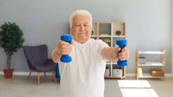 Los médicos aragoneses podrán recetar ejercicio físico asesorados por profesionales acreditados