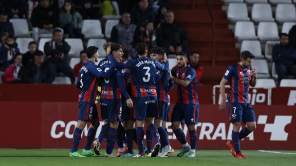 La SD Huesca está a un paso de igualar su mejor racha sin derrotas en el fútbol profesional