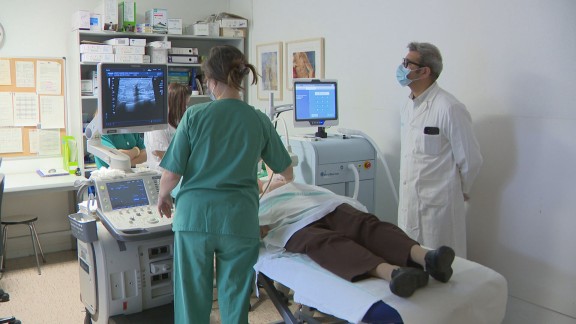 Crioablación o una nueva técnica que utiliza el Hospital Miguel Servet para eliminar tumores de mama