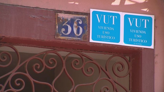 Vivienda propone una plataforma estatal para abordar el problema de los pisos turísticos