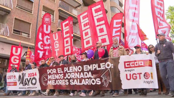 Miles de personas se manifiestan en Aragón por el pleno empleo, una menor jornada laboral y la subida de los salarios