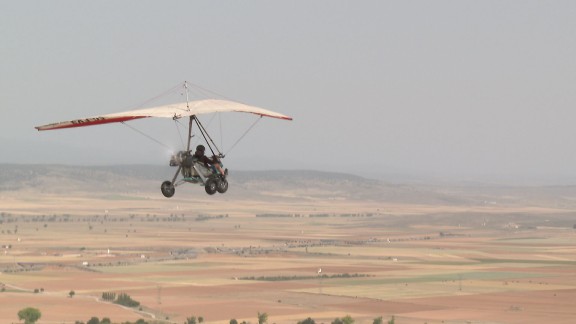 Aeródromos en Aragón: diferentes formas de volar y un modo de vida en un entorno privilegiado