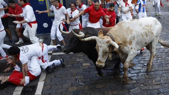 Segundo encierro de Sanfermines: los toros Cebada Gago protagonizan un recorrido rápido y peligroso