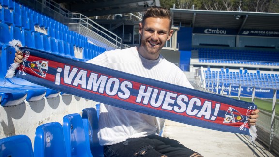 Diego González, tercer fichaje de la SD Huesca