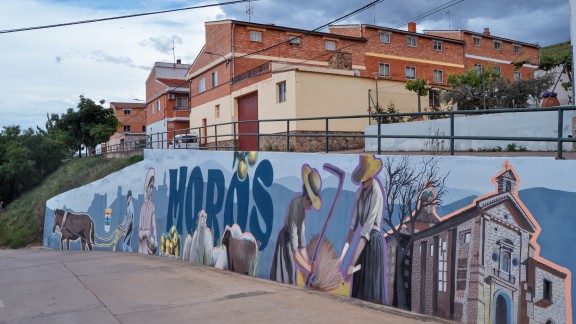 Del mítico letrero de Hollywood a los murales para dar la bienvenida a los pueblos de Aragón