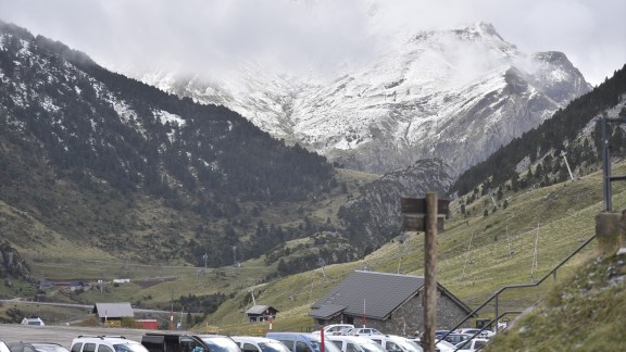 Un montañero zaragozano de 43 años muere en Candanchú