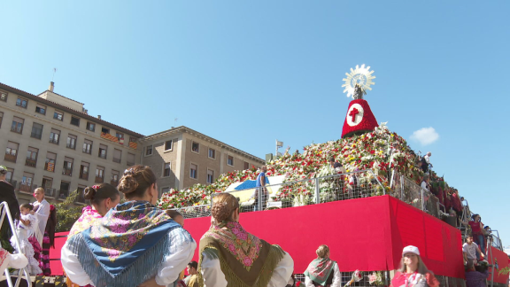 La Ofrenda, el tesoro de la Virgen y la Jota marcan la programación del Día del Pilar