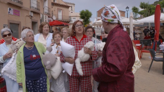 ‘La Liada’ monta la gran pijamada en Alhama de Aragón
