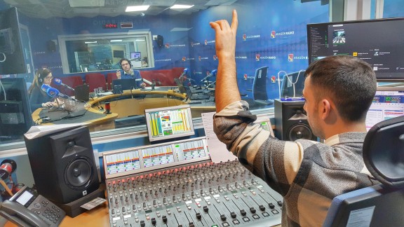 Aragón Radio se suma al Día Mundial de la Radio con una programación especial y visitas a sus instalaciones