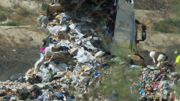 ‘Unidad Móvil’ aborda la problemática de las montañas de basura en nuestra comunidad