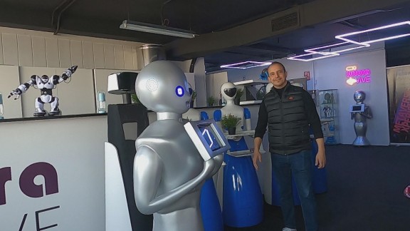 ‘Unidad Móvil’ descubre los últimos avances en  nuevas tecnologías, robótica e inteligencia artificial